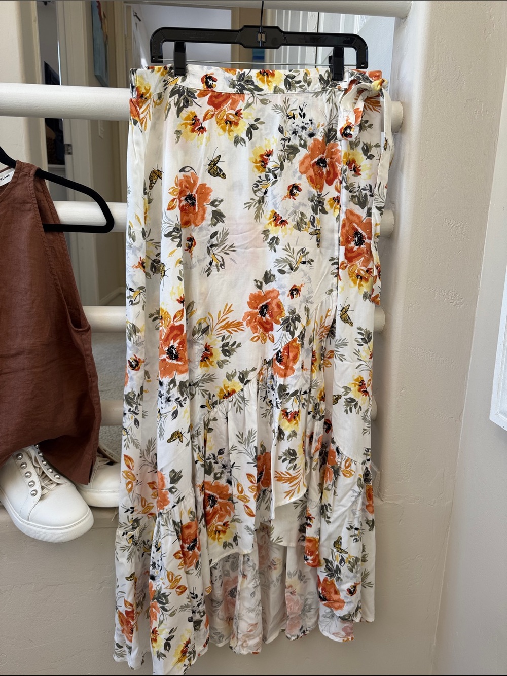 torrid White Maxi High-Low Skirt with Orange & Yellow Floral Print